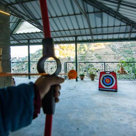 Livingstone 2Bhk Cozy Homestay In Kasauli Hills Esterno foto