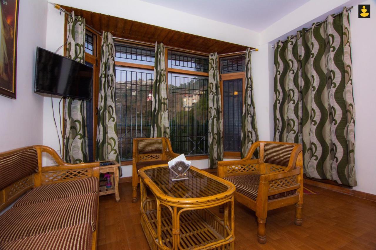 Livingstone 2Bhk Cozy Homestay In Kasauli Hills Esterno foto
