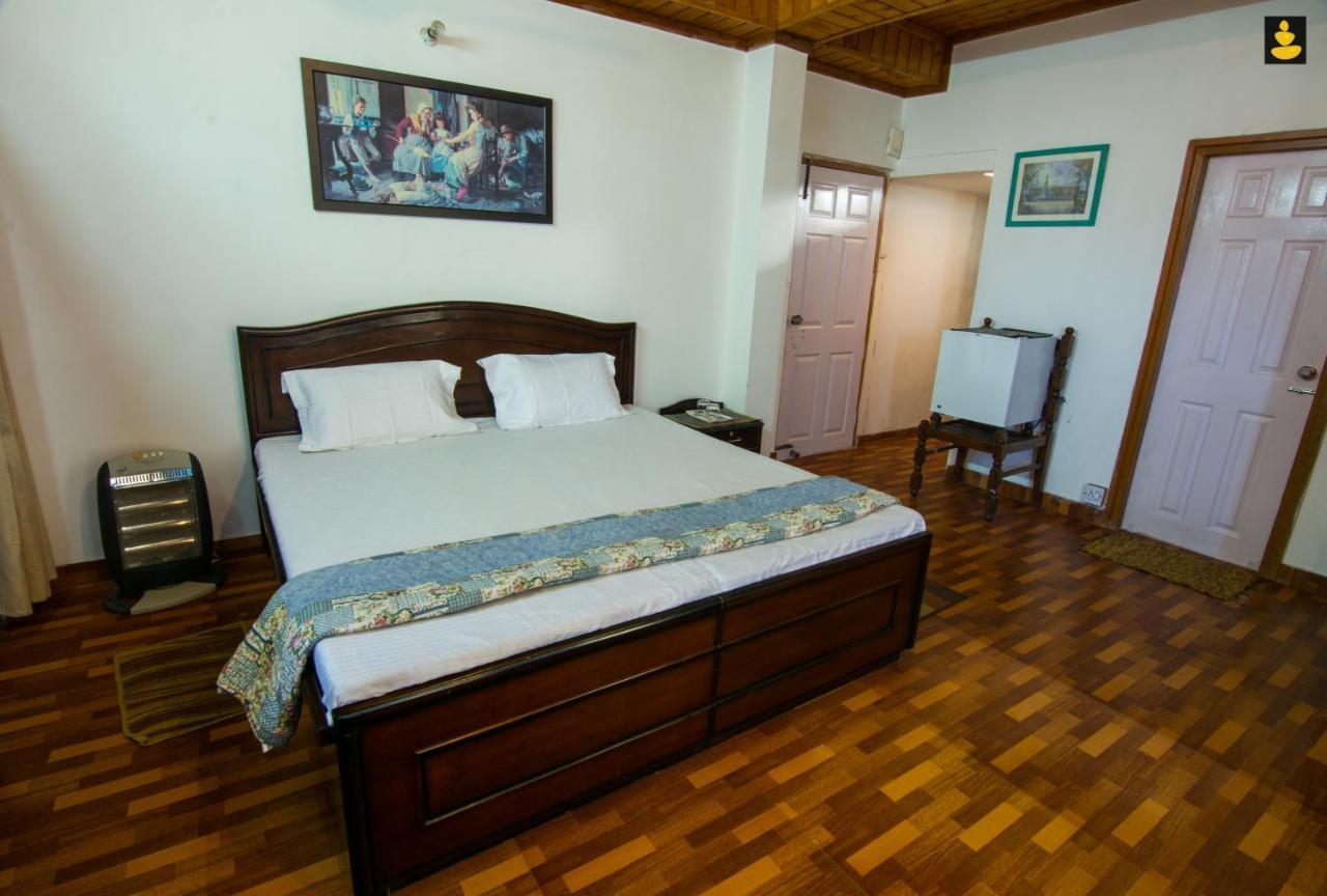Livingstone 2Bhk Cozy Homestay In Kasauli Hills Esterno foto
